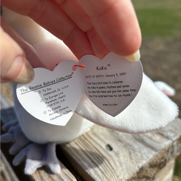 TY Beanie Baby Bird Plush with Pink and White “KuKu” 1/5/97 - Picture 6 of 7